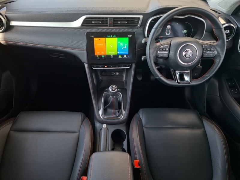 MG ZS 1.5 Vti-tech Exclusive White #3