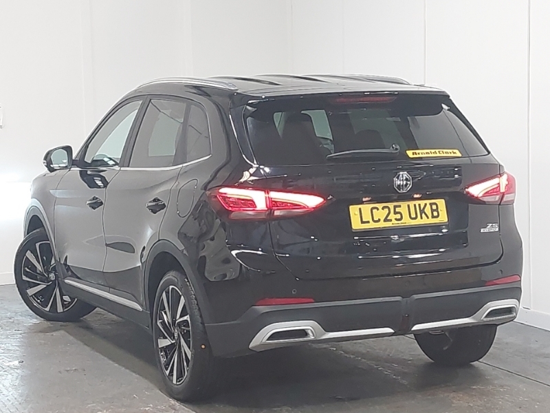 MG ZS 1.5 Hybrid Trophy Black #2