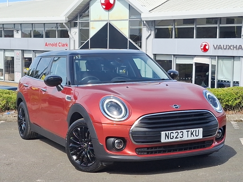 Mini Clubman 1.5 Cooper Classic Premium 6Dr Red