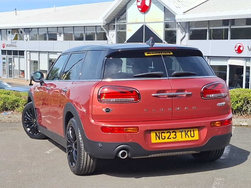 Mini Clubman 1.5 Cooper Classic Premium 6Dr Red #2