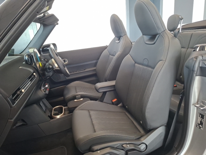 Mini Hatch 2.0 C Exclusive Level 2 Silver #5