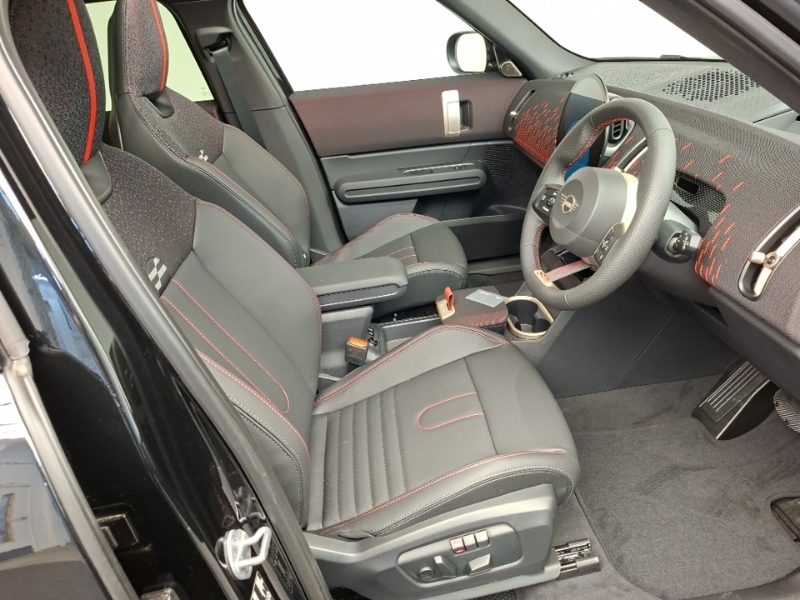 Mini Countryman 1.5 C Sport Level 3 Black #6