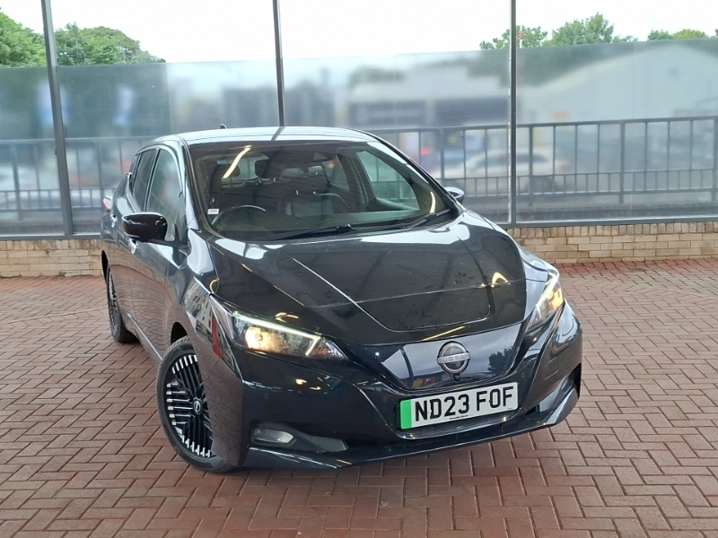 Nissan Leaf 110Kw N-connecta 39Kwh Black