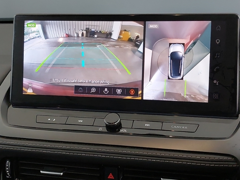 Nissan Qashqai 1.3 Dig-t Mh N-connecta Glass Roof Green #9
