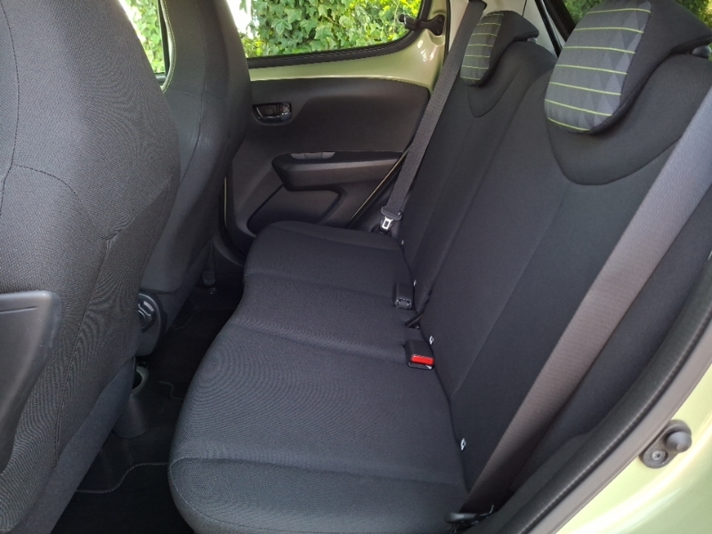 Peugeot 108 1.0 72 Collection Green #6