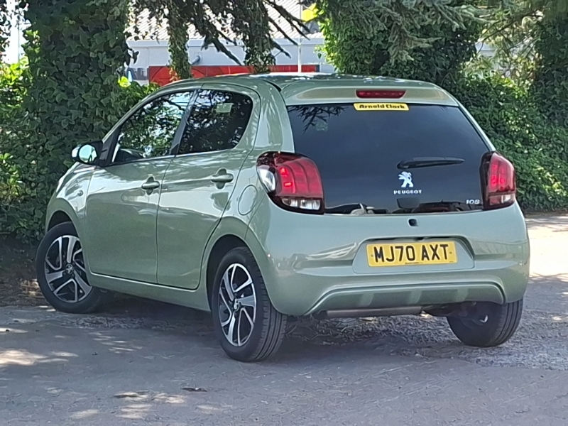 Peugeot 108 1.0 72 Collection Green #2