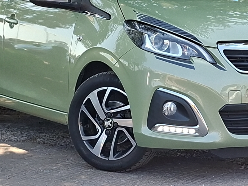 Peugeot 108 1.0 Collection Euro 6 Ss Red #20
