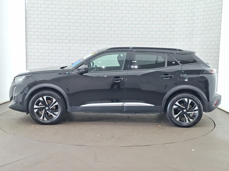 Peugeot e-2008 100Kw Allure Premium 50Kwh Black #4