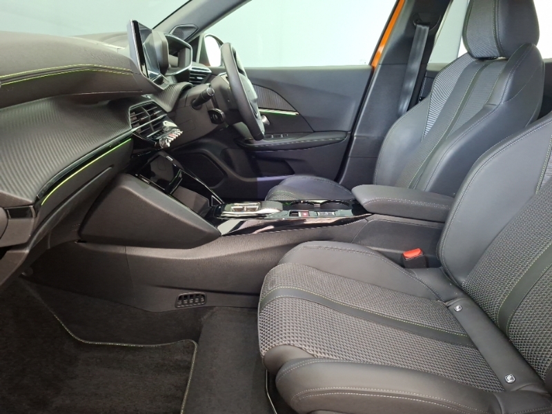 Peugeot e-2008 100Kw Gt 50Kwh Orange #5