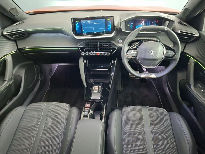 Peugeot e-2008 100Kw Gt 50Kwh Orange #3