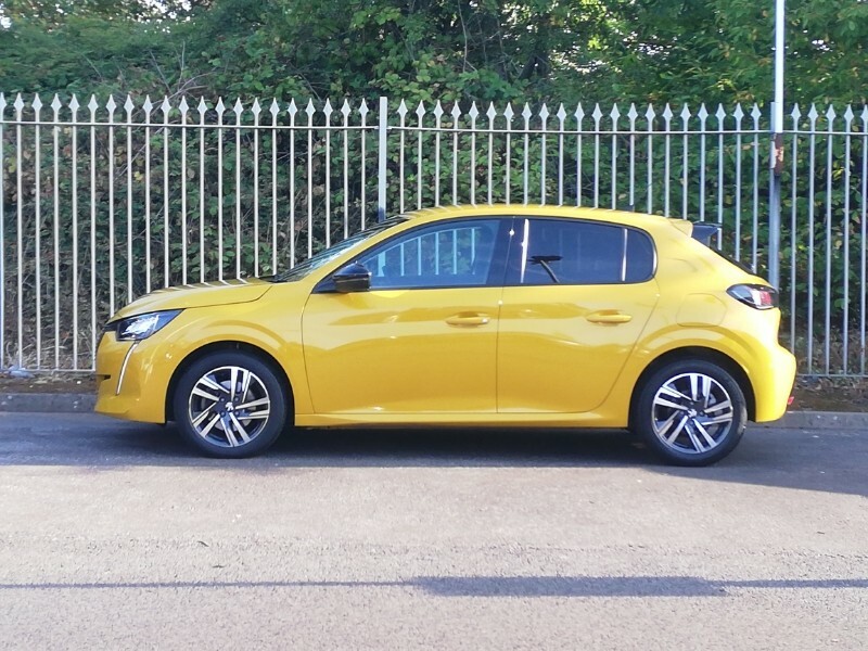 Peugeot 208 1.2 Puretech 100 Allure Premium Eat8 Yellow #4