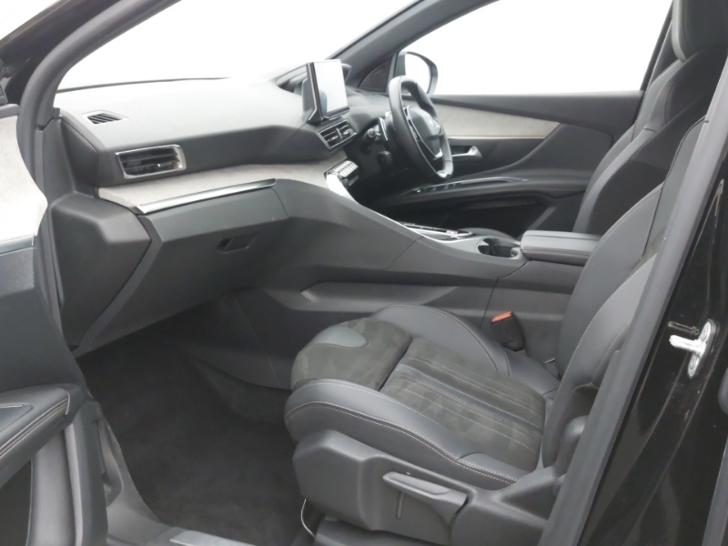 Peugeot 3008 1.6 Hybrid 225 Gt E-eat8 Black #5