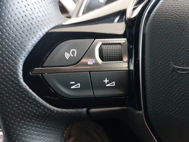 Peugeot 5008 1.2 Puretech 130 Gt Eat8 Black #12