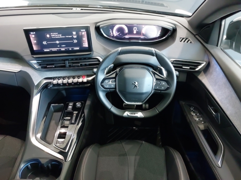 Peugeot 5008 1.2 Puretech 130 Gt Eat8 Black #8