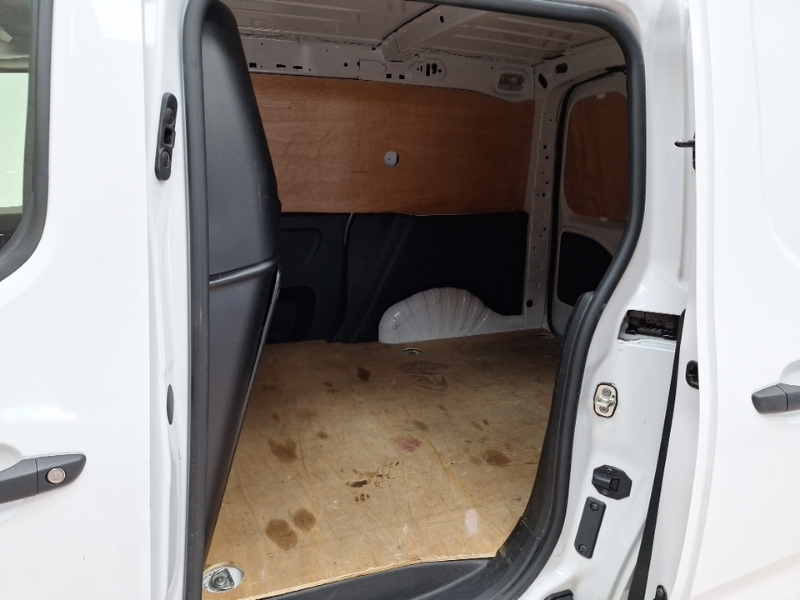 Peugeot Partner 1.5 Bluehdi 100 Professional Van White #6
