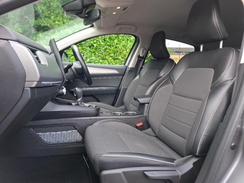 Renault Arkana 1.6 E-tech Full Hybrid 145 Techno Grey #5