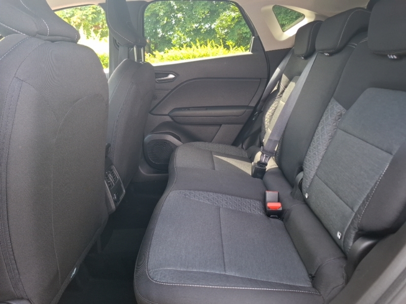 Renault Captur 1.6 E-tech Full Hybrid 145 Evolution Grey #6