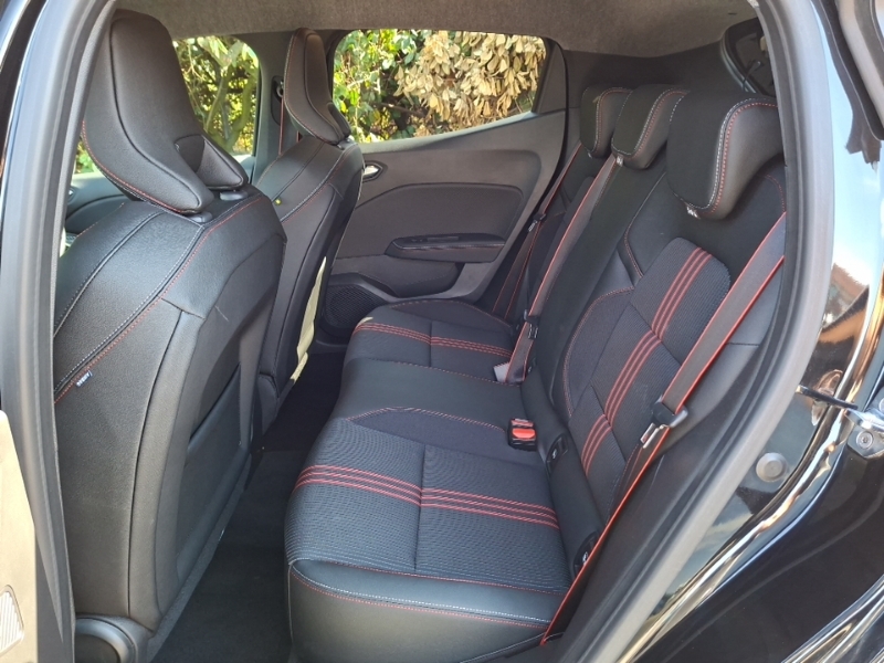 Renault Clio 1.0 Tce 90 Rs Line Black #6