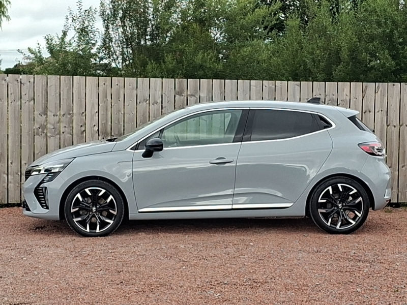 Renault Clio 1.6 E-tech Full Hybrid 145 Techno Grey #4