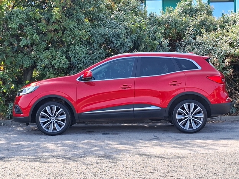 Renault Kadjar 1.3 Tce 160 Iconic Red #4