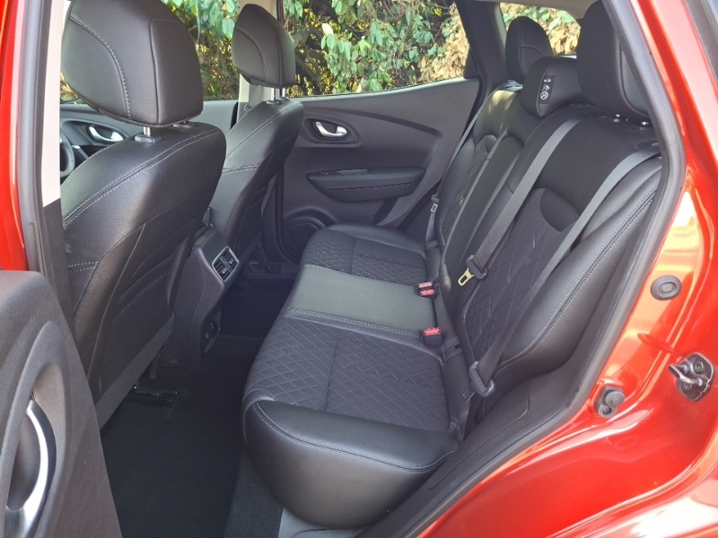 Renault Kadjar 1.3 Tce 160 Iconic Red #6