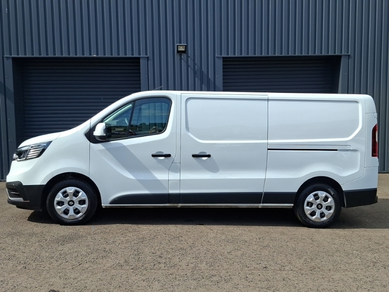 Renault Trafic Ll30 Blue Dci 130 Advance Safety Van White #4