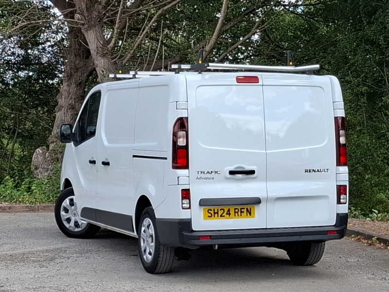 Renault Trafic Sl30 Blue Dci 130 Advance Van White #2