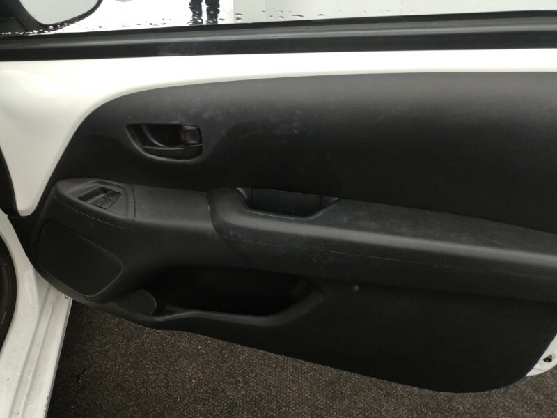 Toyota Aygo 1.0 Vvt-i 60Ps X-play White #16