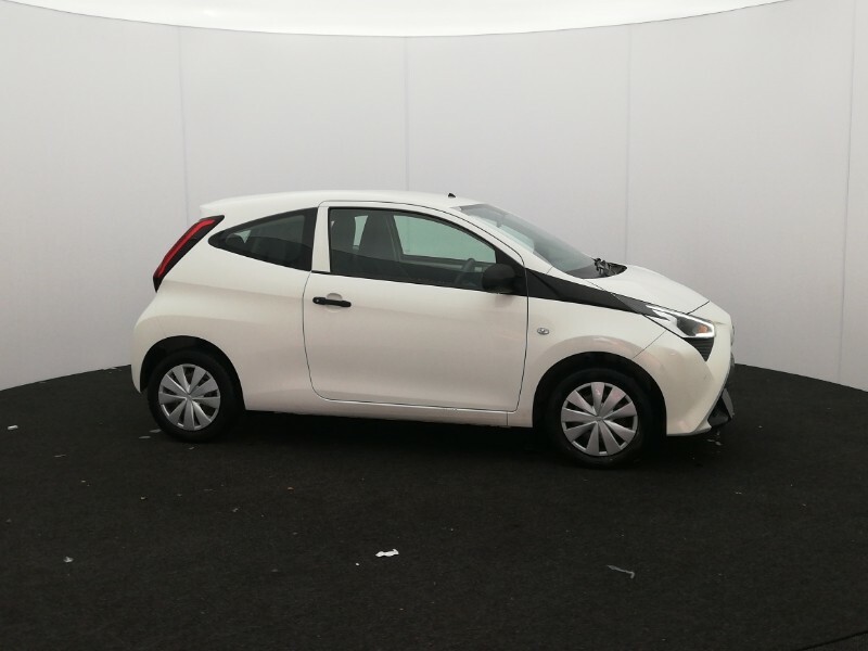 Toyota Aygo 1.0 Vvt-i X-play 5-Dr White #14