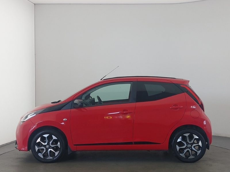 Toyota Aygo 1.0 Vvt-i X-trend Tss Red #4