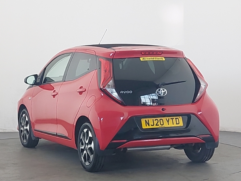 Toyota Aygo 1.0 Vvt-i X-trend Tss Red #2