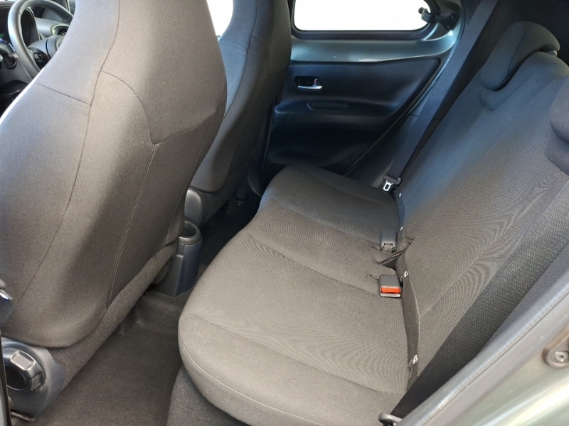 Toyota Aygo X 1.0 Vvt-i Edge Green #6