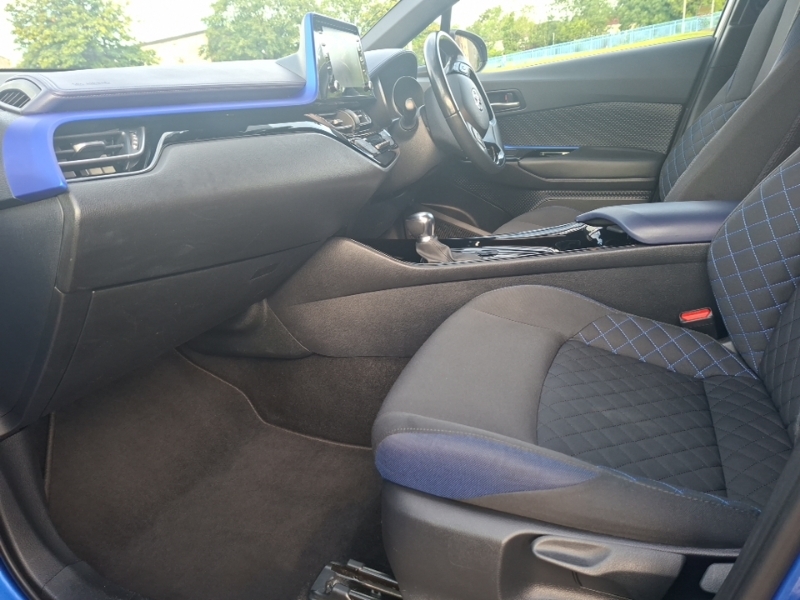 Toyota C-Hr 1.8 Hybrid Dynamic Cvt Blue #5
