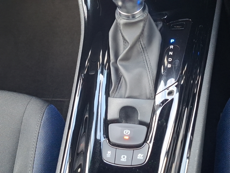 Toyota C-Hr 1.8 Hybrid Design Cvt Black #16