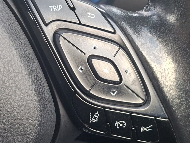 Toyota C-Hr 1.8 Hybrid Design Cvt Black #13