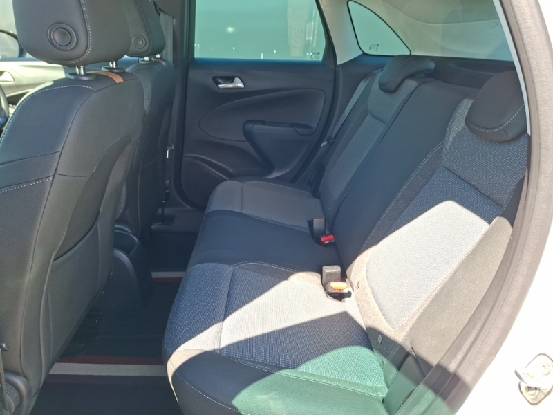 Vauxhall Crossland 1.2 Elite White #6