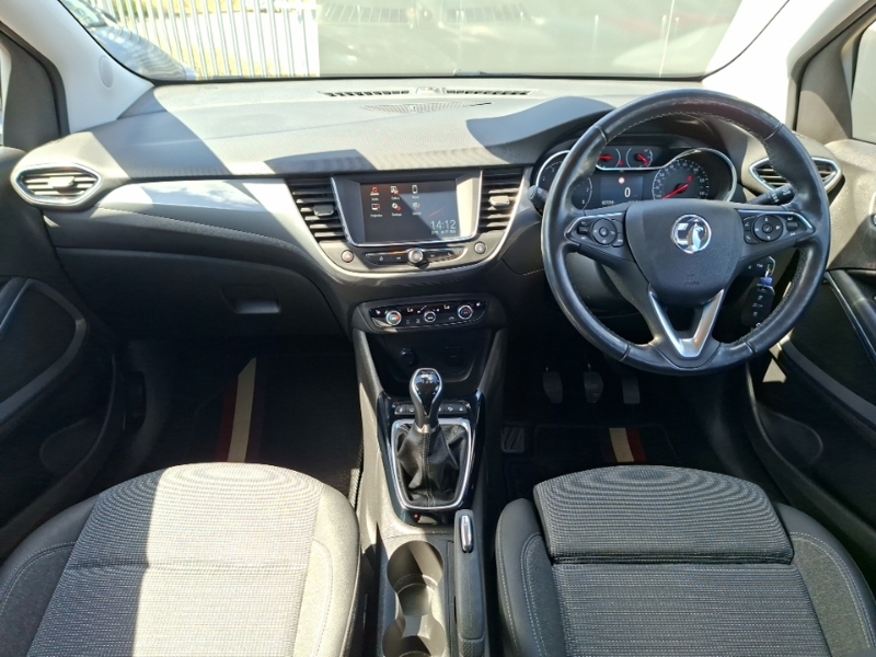 Vauxhall Crossland 1.2 Elite White #3