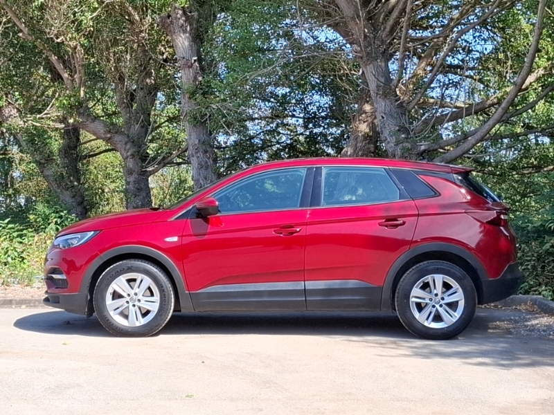 Vauxhall Grandland X 1.2 Turbo Se Red #4