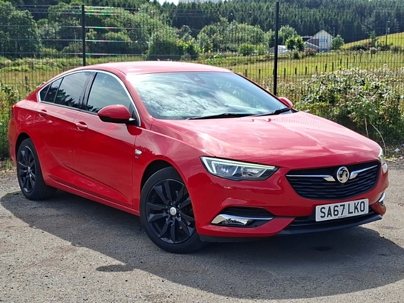 Vauxhall Insignia 1.5T Sri Red