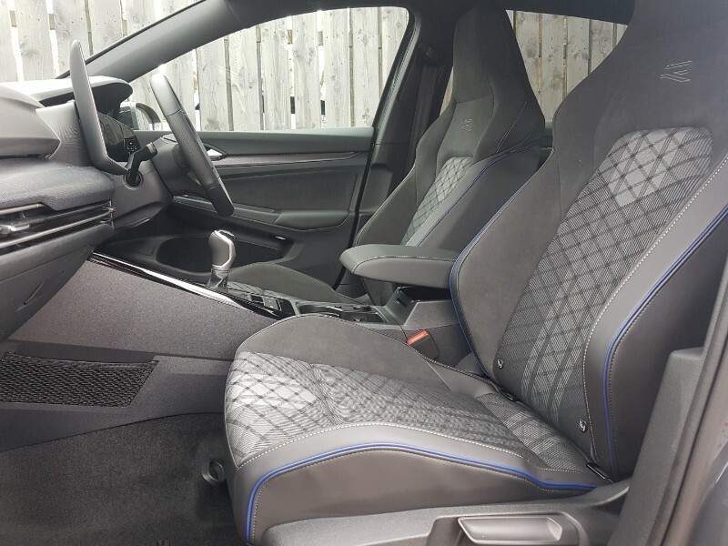 Volkswagen Golf 1.5 Tsi 150 Black Edition Grey #5
