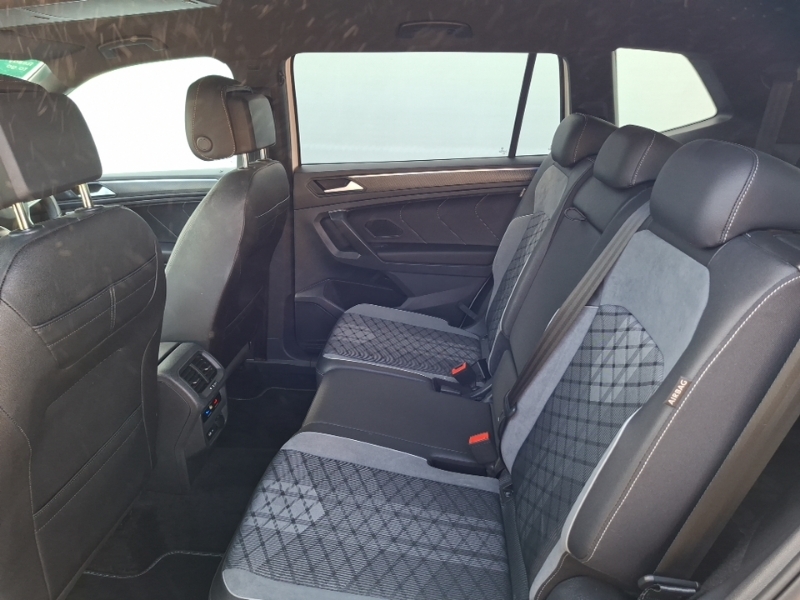 Volkswagen Tiguan Allspace 1.5 Tsi R-line Dsg White #6