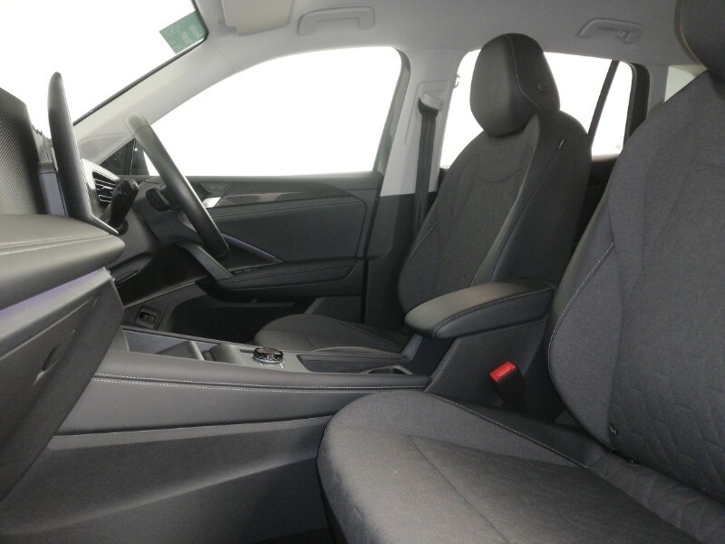 Volkswagen Tiguan 2.0 Tdi Match Dsg Grey #4
