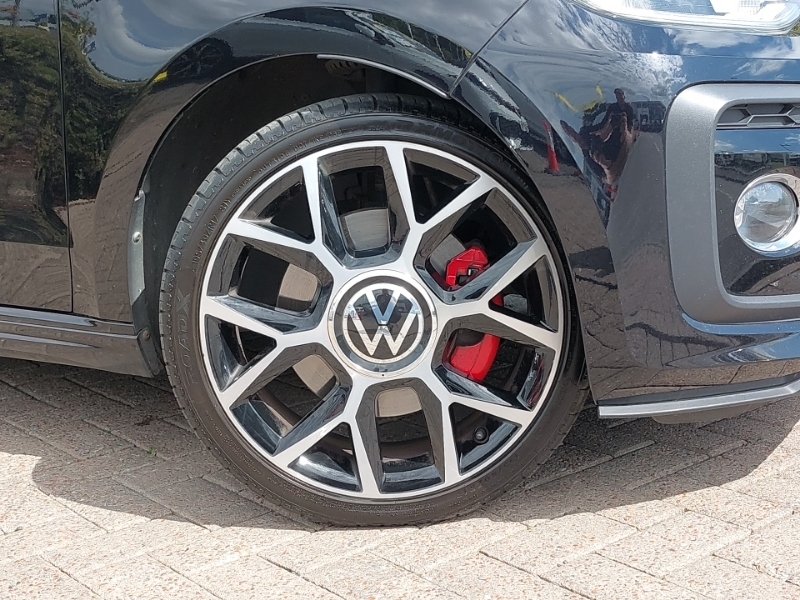 Volkswagen Up Volkswagen Up 1.0 Gti Black #19