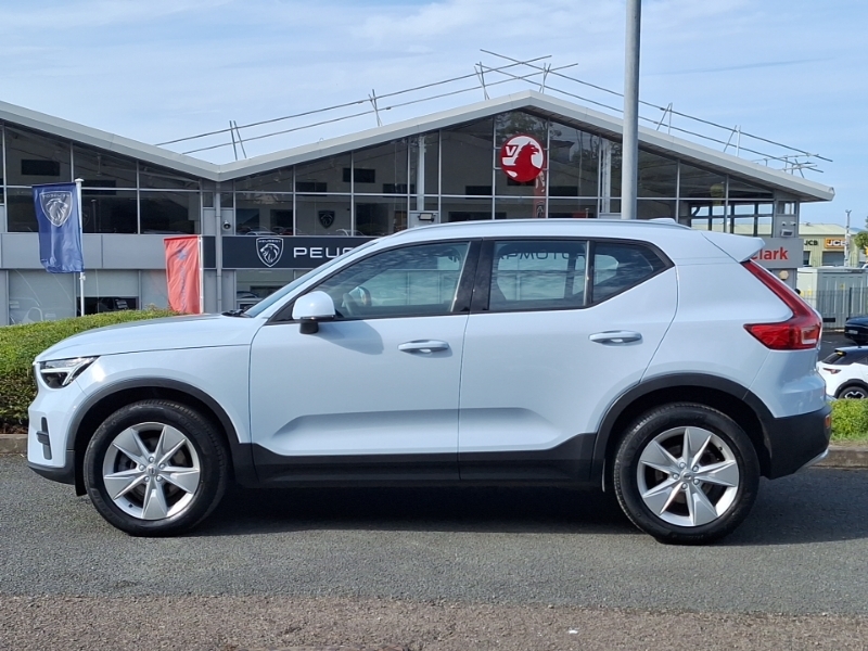 Volvo XC40 Ultra, Twin Motor, Panoramic Sunroof. 36 Black #4