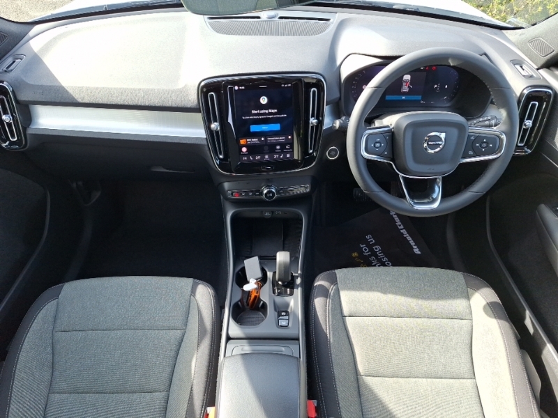 Volvo XC40 Ultra, Twin Motor, Panoramic Sunroof. 36 Black #3