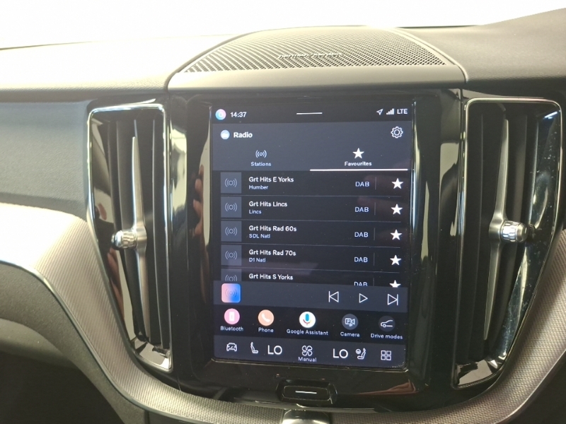 Volvo XC60 R-design Pro, B6 Awd Mild Hybrid Bowers Wilkins Red #11
