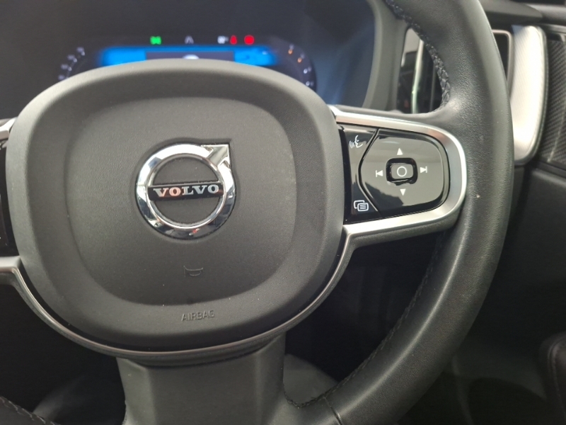Volvo XC60 R-design Pro, B6 Awd Mild Hybrid Bowers Wilkins Red #13