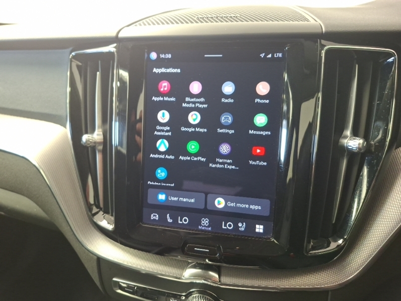 Volvo XC60 R-design Pro, B6 Awd Mild Hybrid Bowers Wilkins Red #17