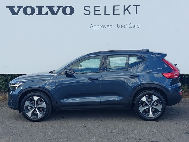Volvo XC40 2.0 B3p Plus Dark Blue #4