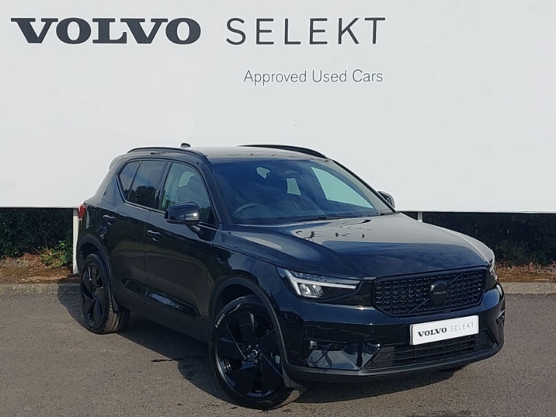 Volvo XC40 2.0 B3p Plus Black Edition Black